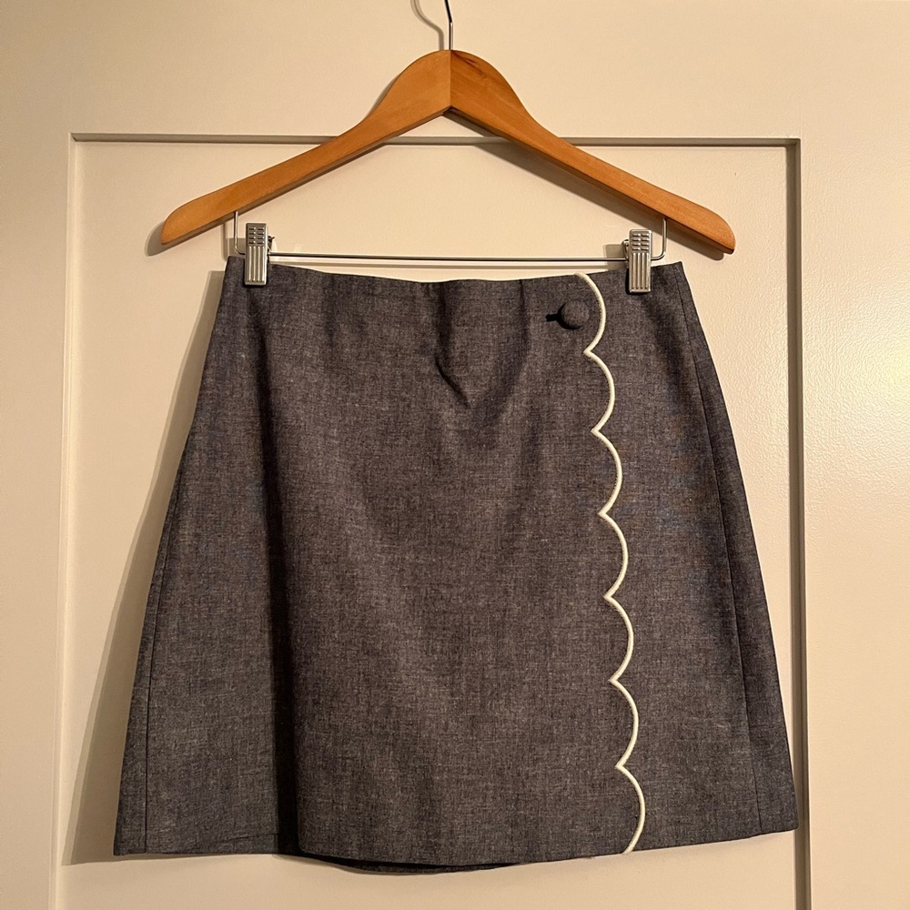 J. Crew Scalloped Chambray Skirt in Dark Ocean, size 4